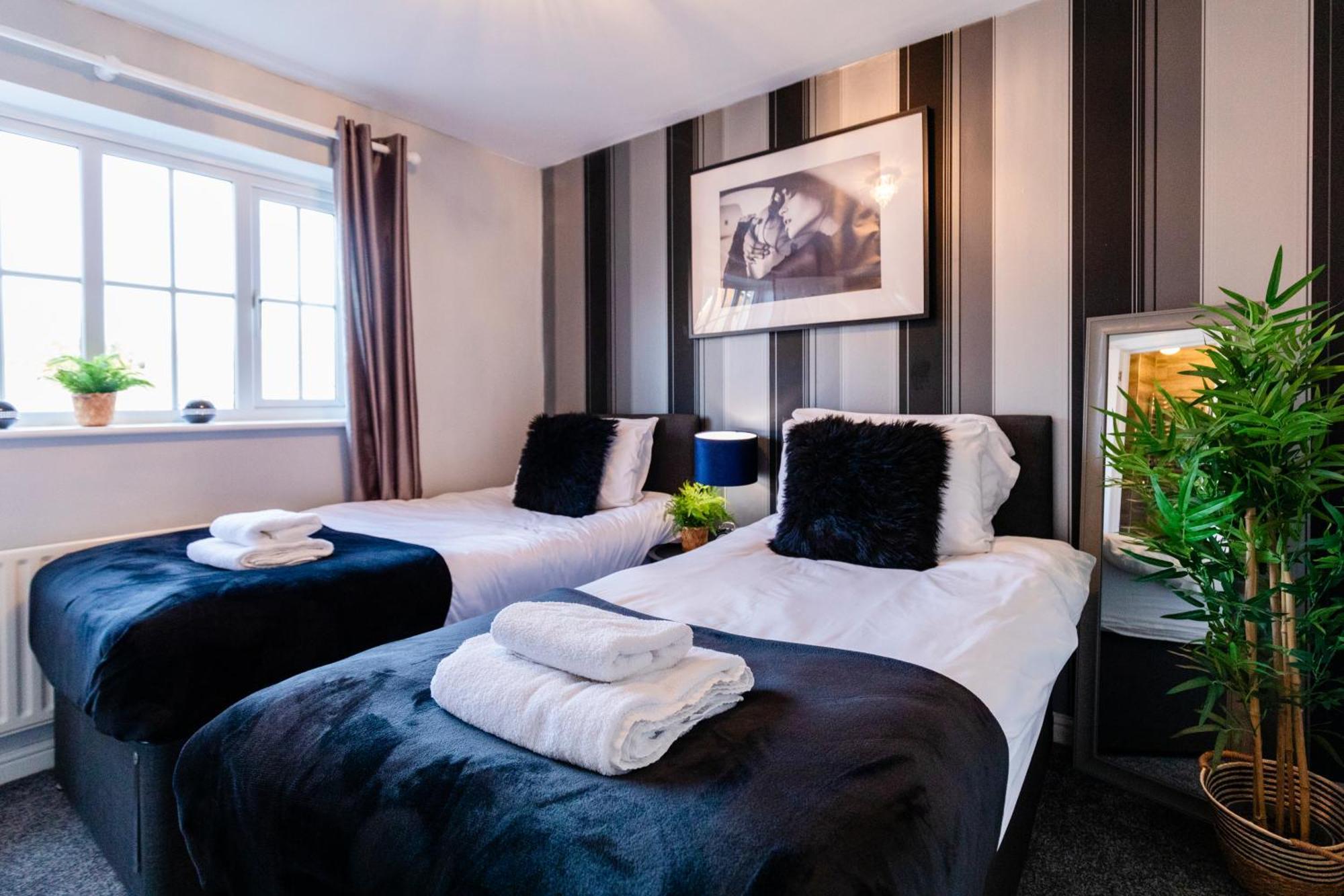 Chichester Retreat House With Free Parking Kültér fotó